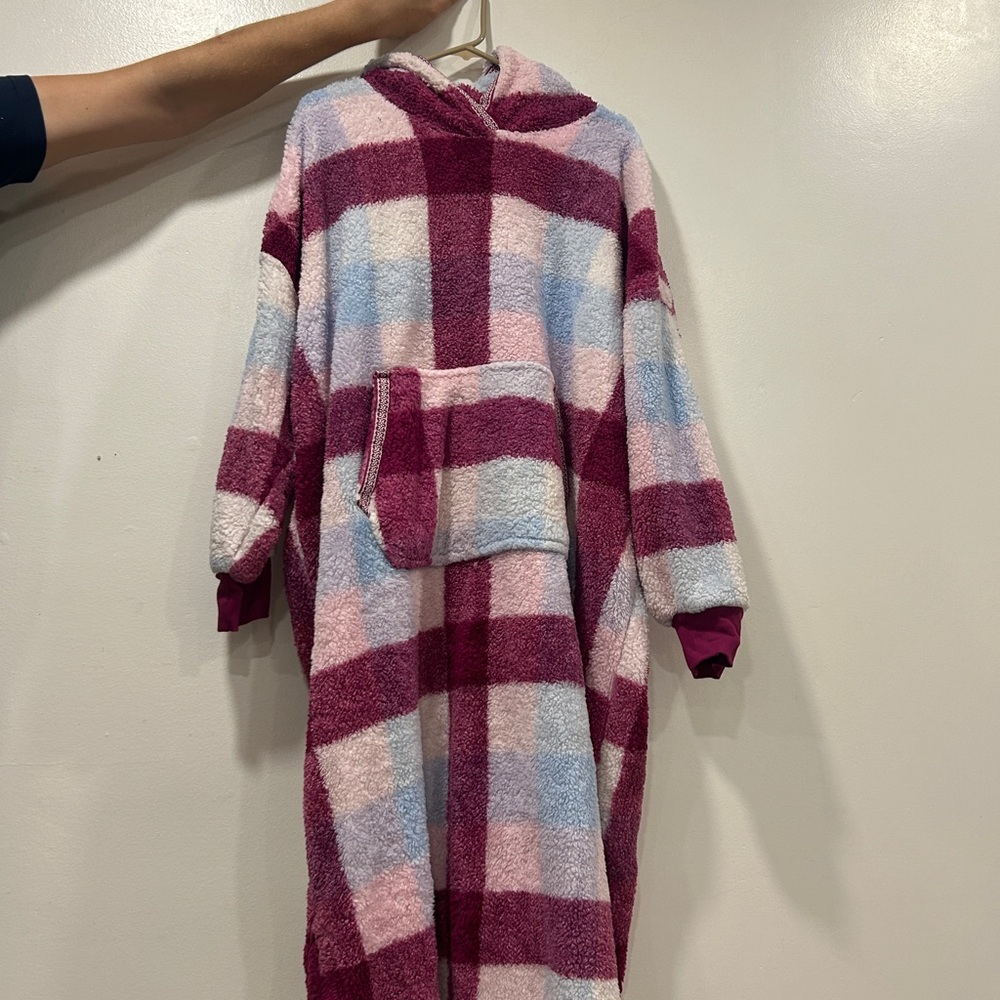 Cozy Plaid Hooded Blanket Robe